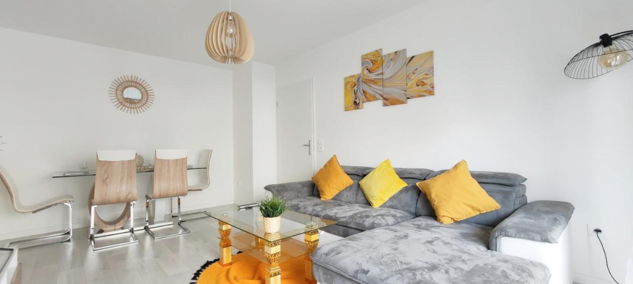Chic Apart With Parking Near Paris Apartment Épinay-sur-Seine Екстериор снимка