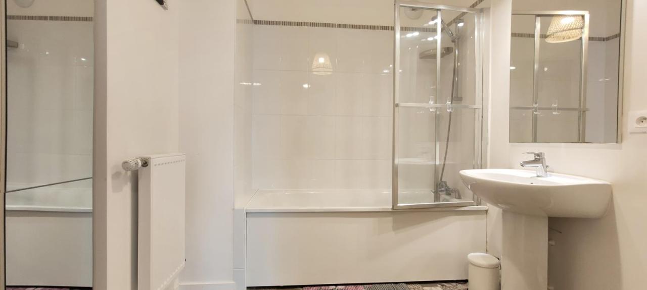 Chic Apart With Parking Near Paris Apartment Épinay-sur-Seine Екстериор снимка
