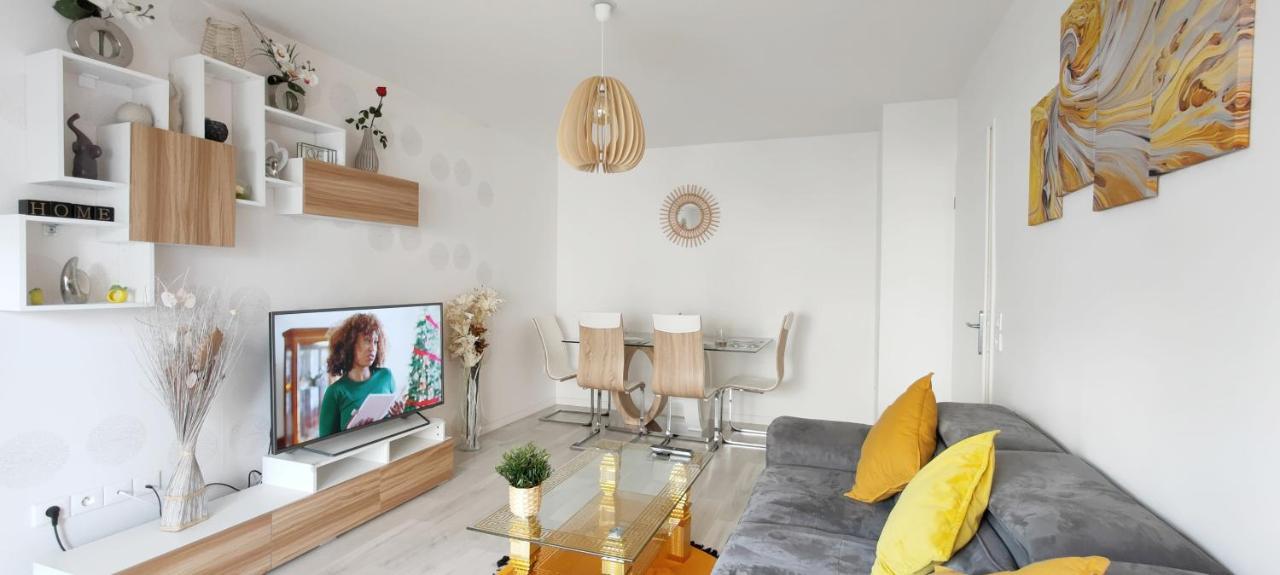 Chic Apart With Parking Near Paris Apartment Épinay-sur-Seine Екстериор снимка